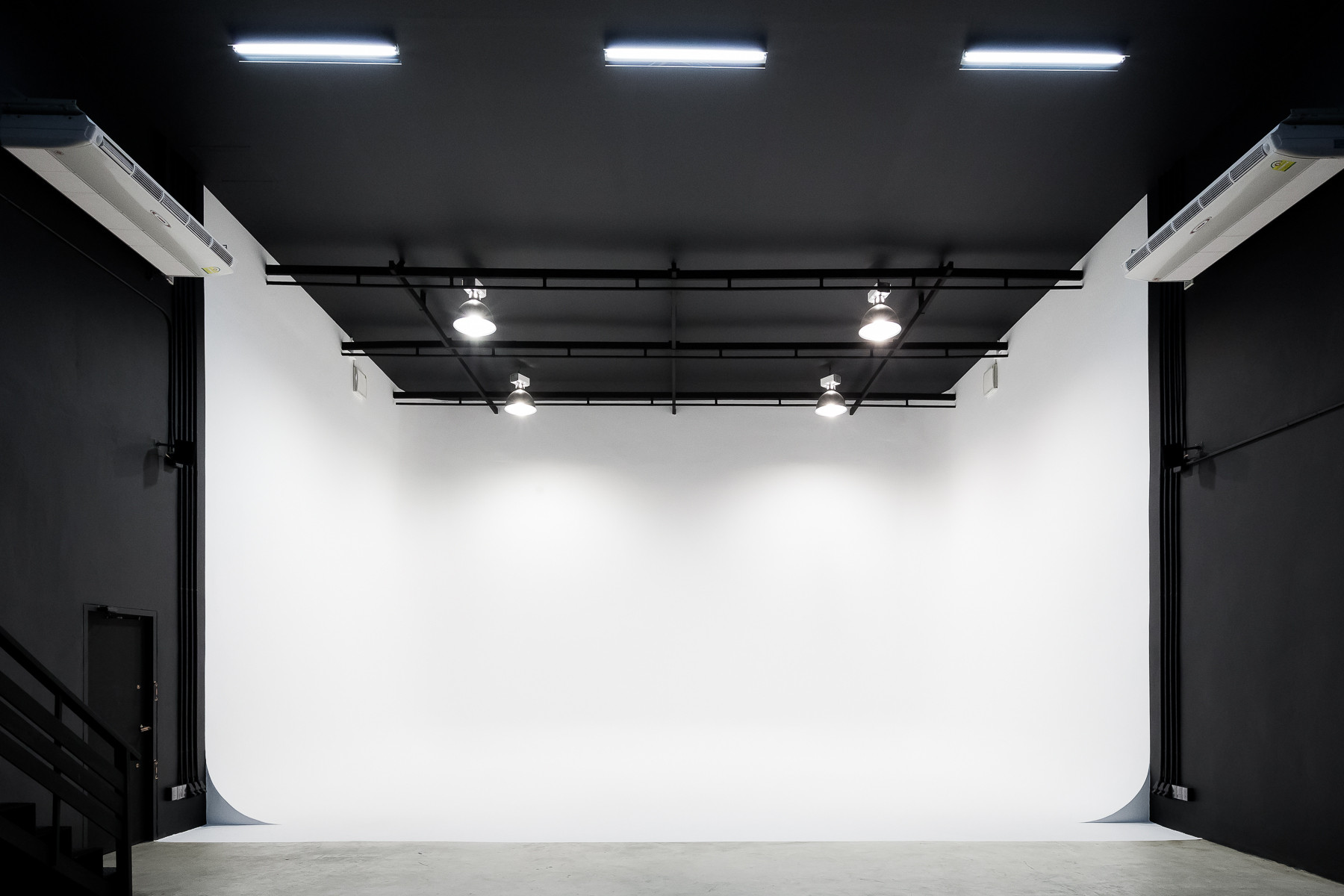 Professional white studio cyclorama in Thailand